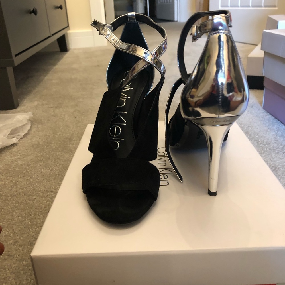 Black and silver Calvin Klein's